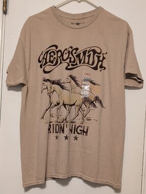 'Ridn' High' Beige Graphic Tee - Men
